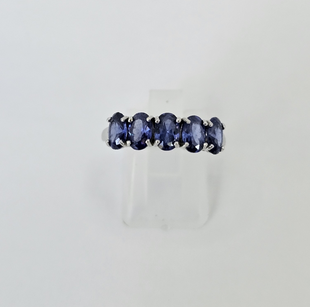Vintage AAA Tanzanite Sterling Silver Ring Size 8!